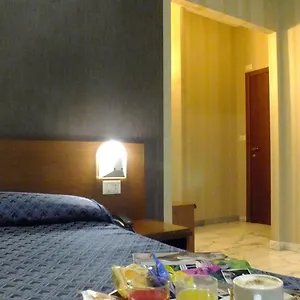 3* Hotel Consul